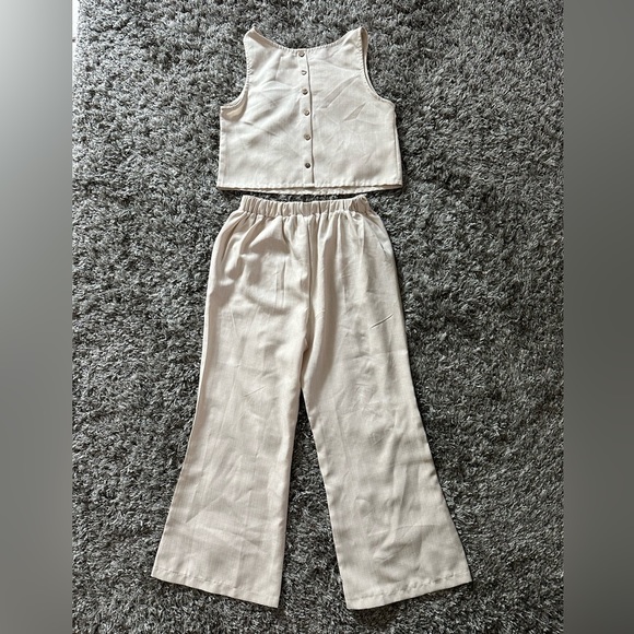 SHEIN Set - Picture 2 of 5